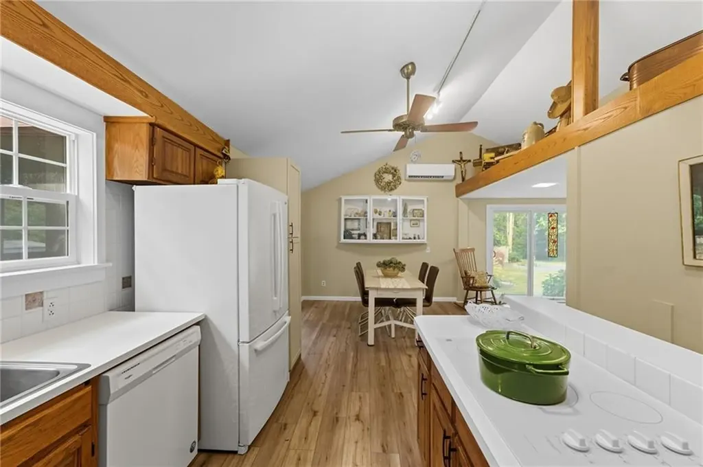 11 Observatory Road Warwick RI 02888