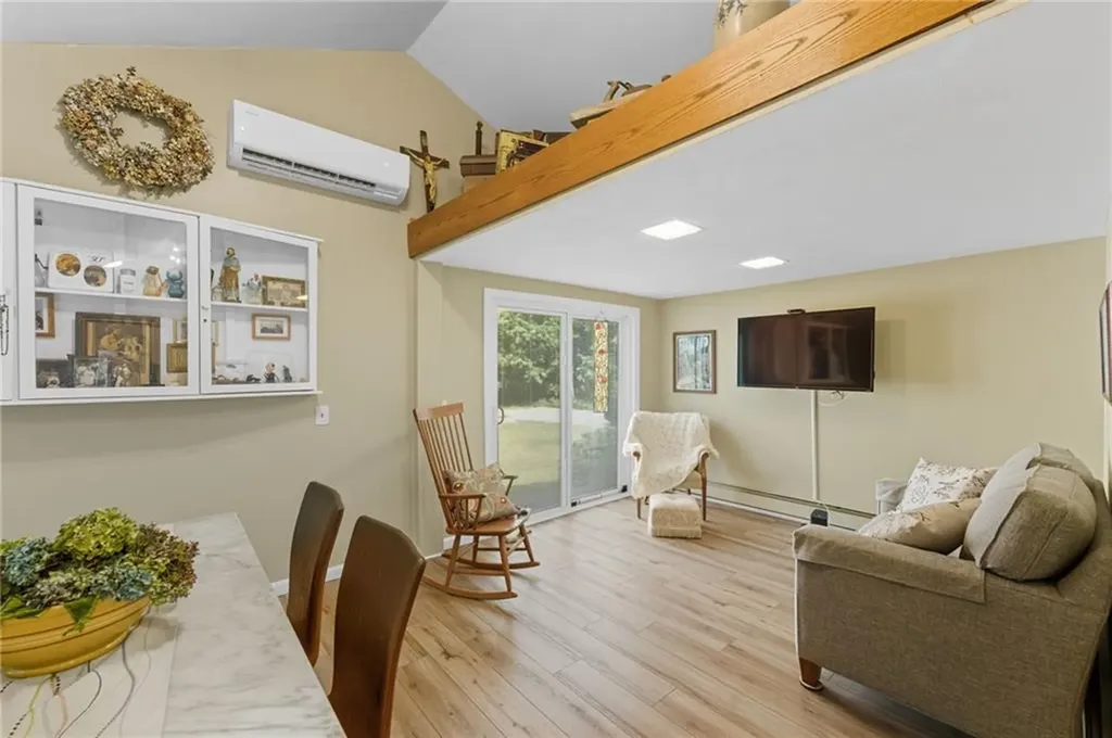 11 Observatory Road Warwick RI 02888