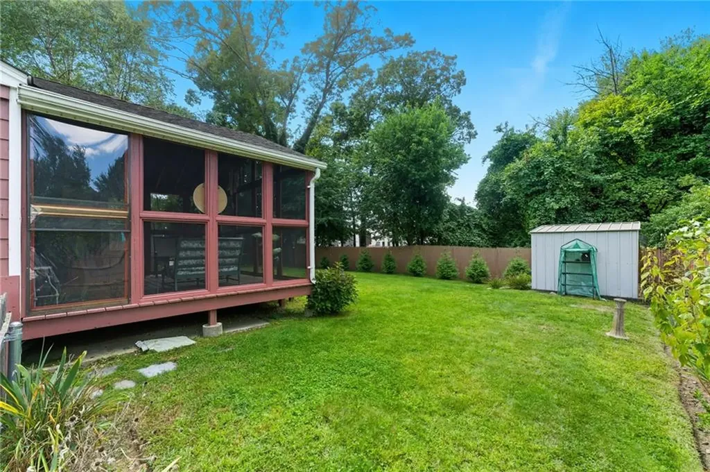 11 Observatory Road Warwick RI 02888