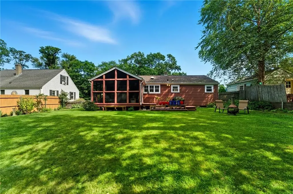 11 Observatory Road Warwick RI 02888
