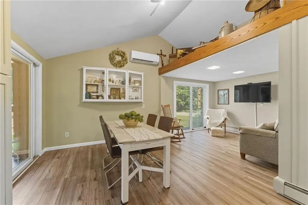 11 Observatory Road Warwick RI 02888