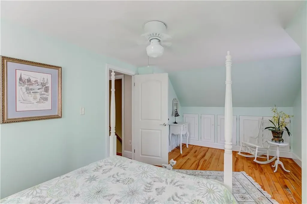 38 Toppa Boulevard Newport RI 02840