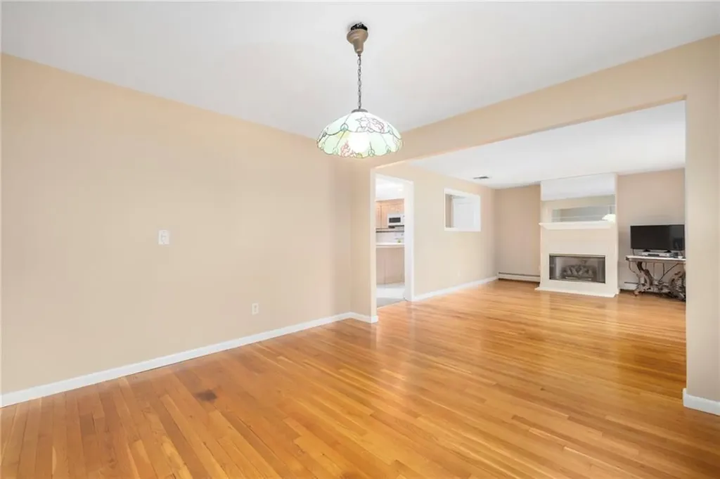 31 Pond View Drive Coventry RI 02816