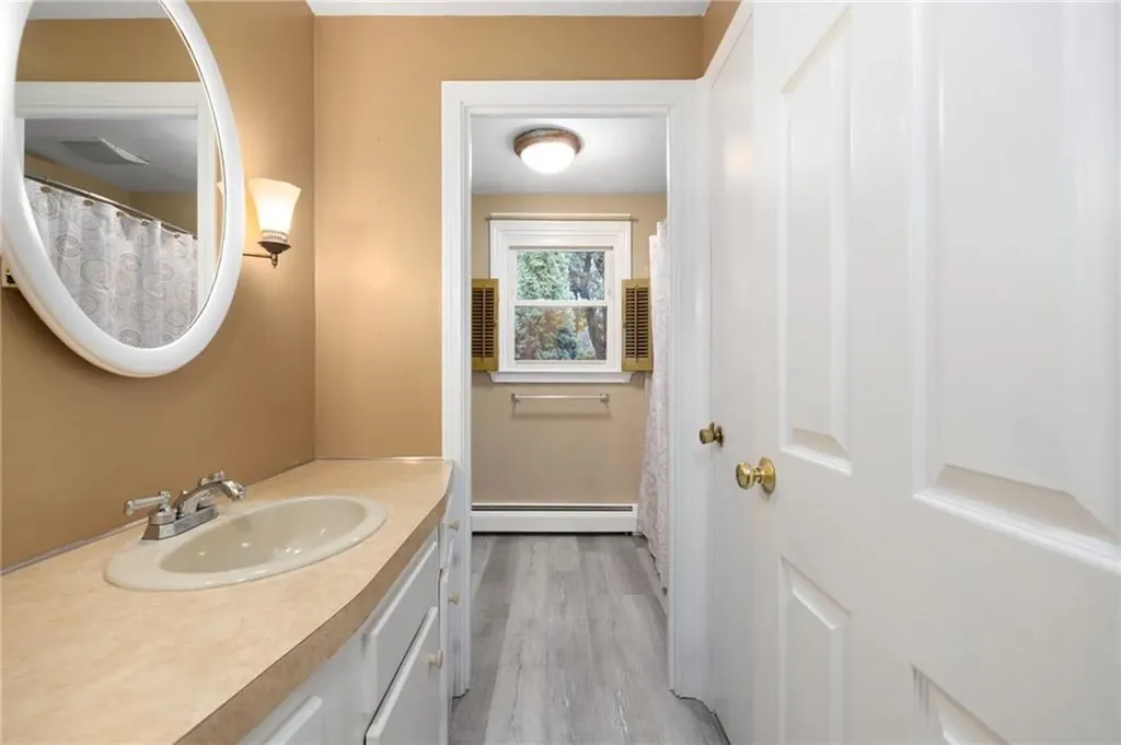 31 Pond View Drive Coventry RI 02816