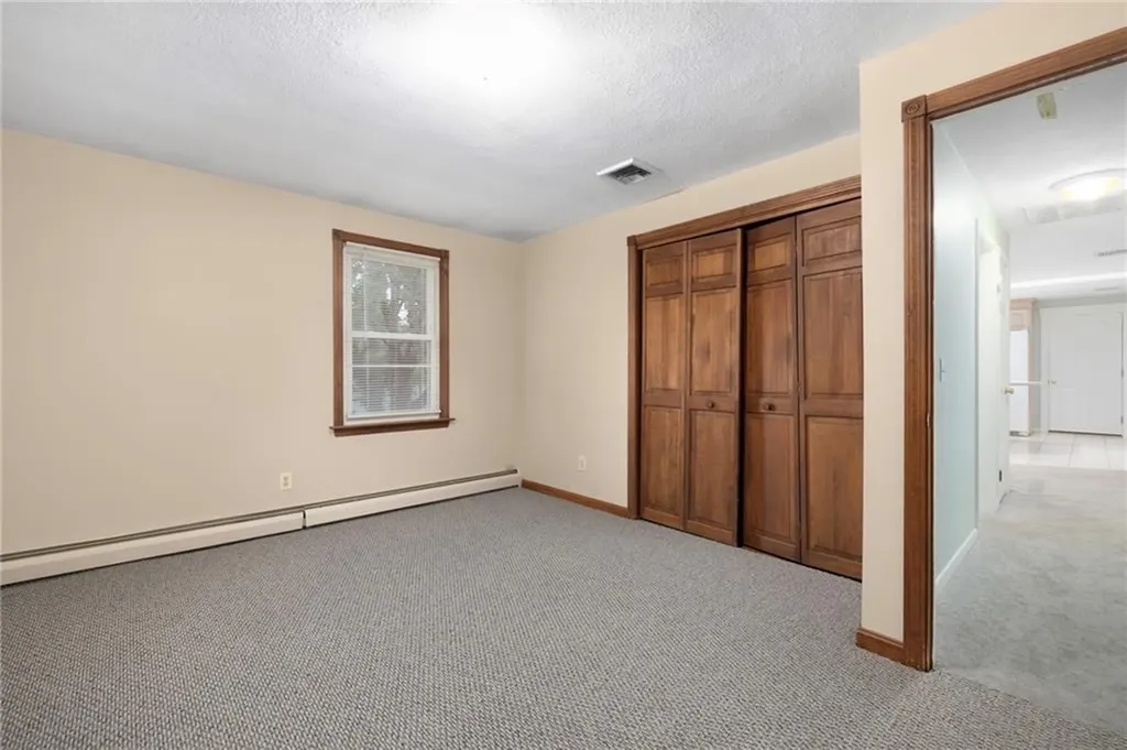 31 Pond View Drive Coventry RI 02816