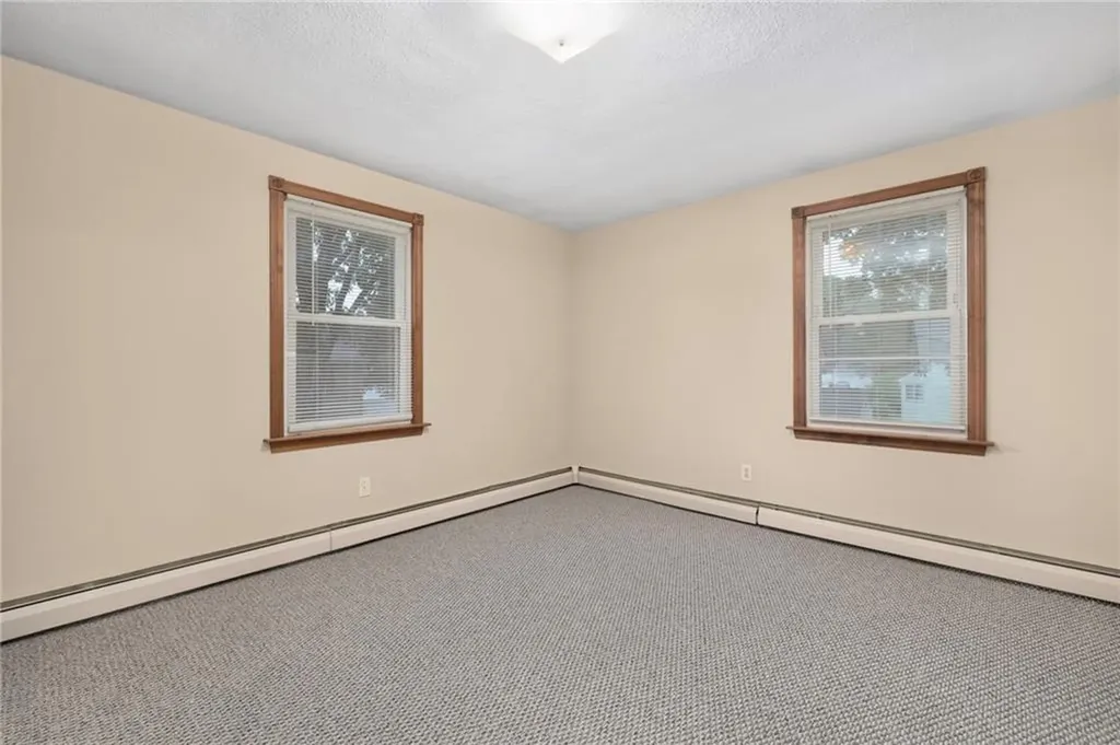 31 Pond View Drive Coventry RI 02816