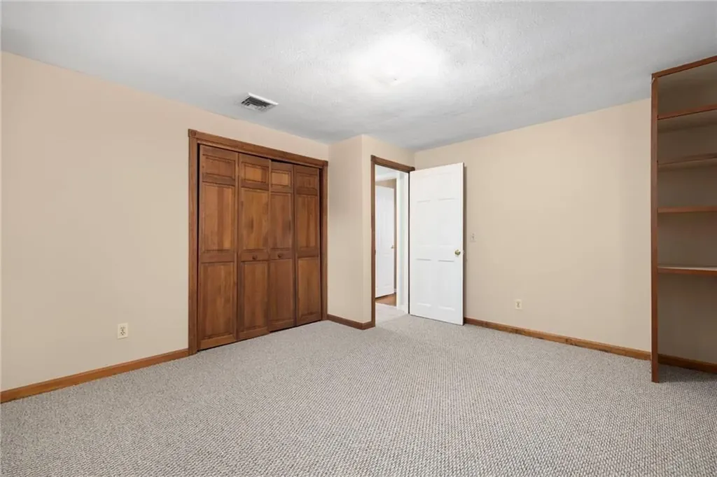 31 Pond View Drive Coventry RI 02816