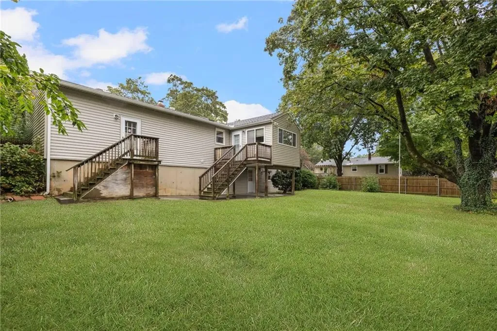 31 Pond View Drive Coventry RI 02816