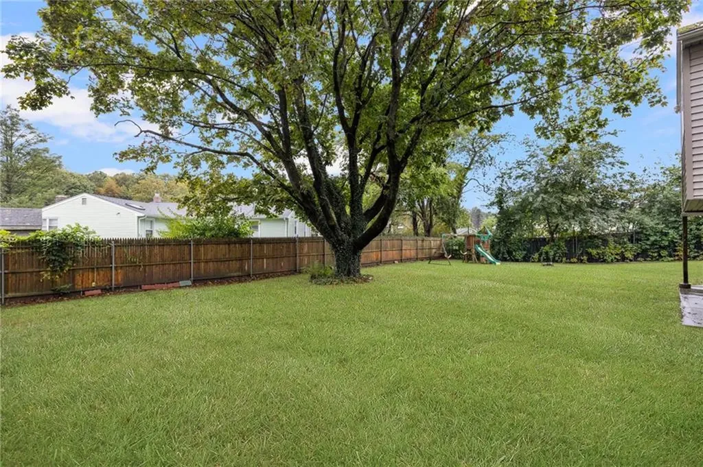 31 Pond View Drive Coventry RI 02816