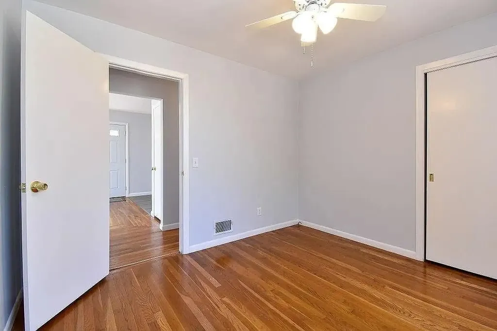 291 Crompton Road East Greenwich RI 02818
