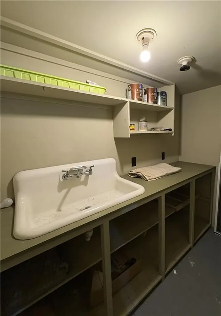 1 Ritchotte Court West Warwick RI 02893