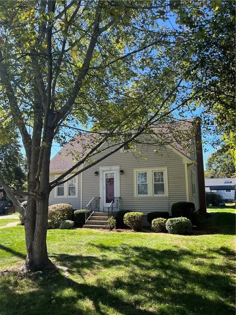 1 Ritchotte Court West Warwick RI 02893