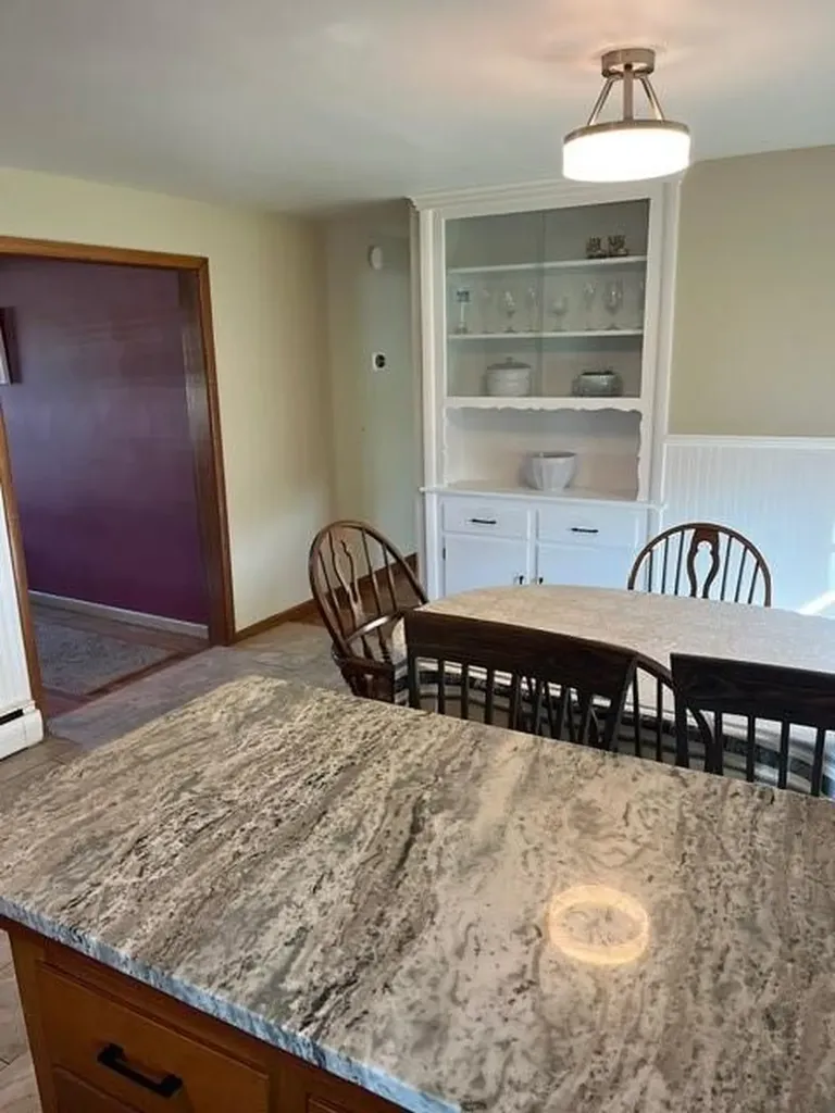 568 Buttonwoods Avenue Warwick RI 02886