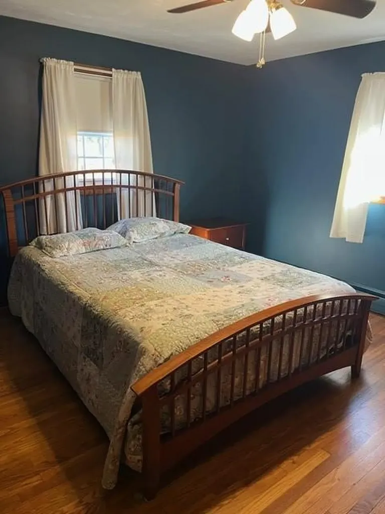 568 Buttonwoods Avenue Warwick RI 02886