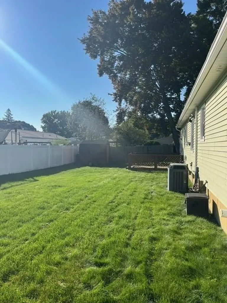 568 Buttonwoods Avenue Warwick RI 02886