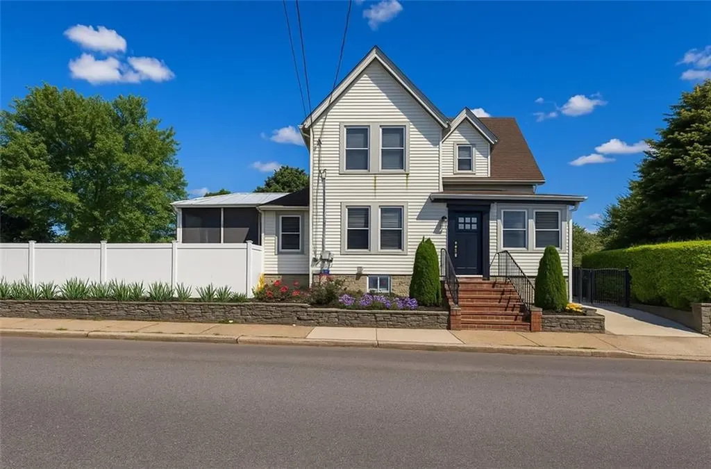 454 Union Avenue Providence RI 02909