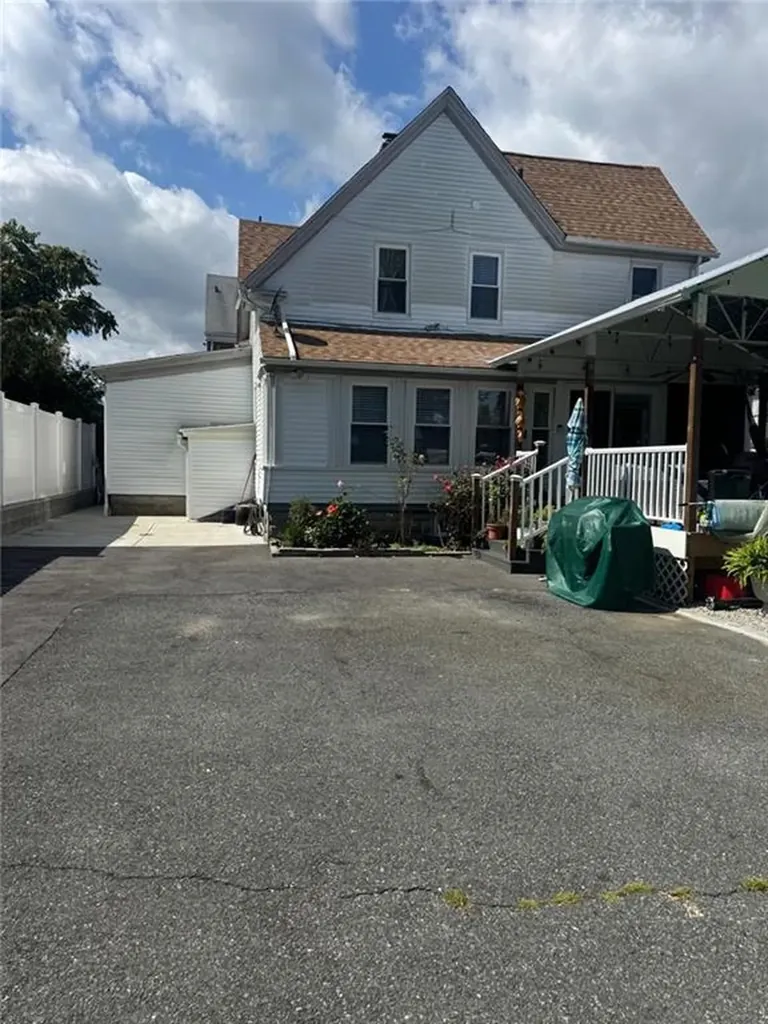454 Union Avenue Providence RI 02909