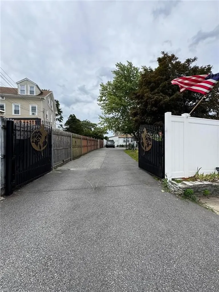454 Union Avenue Providence RI 02909