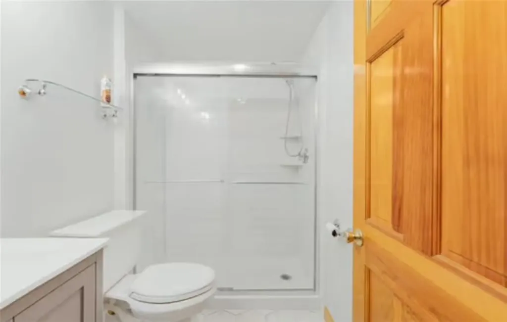 22 Glenwood Drive Coventry RI 02816