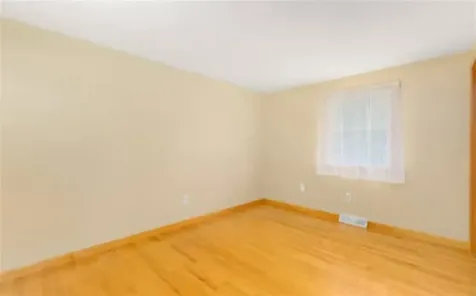 22 Glenwood Drive Coventry RI 02816