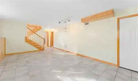 22 Glenwood Drive Coventry RI 02816