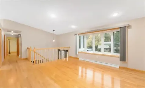 22 Glenwood Drive Coventry RI 02816