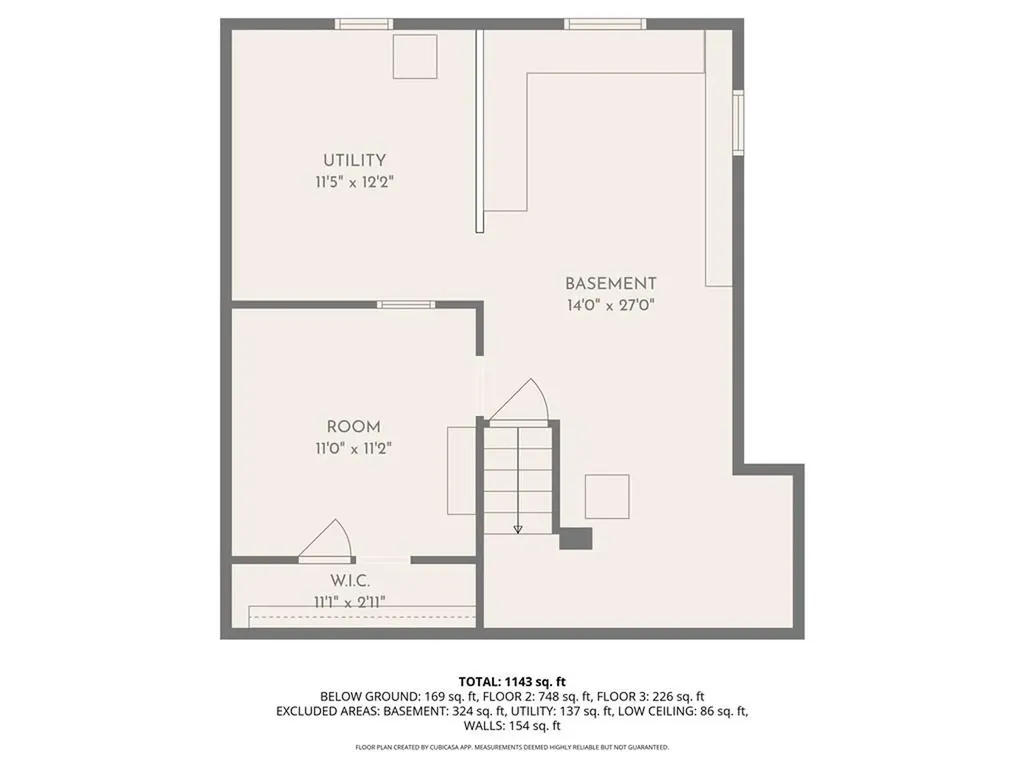 137 Strawberry Field Road Warwick RI 02886
