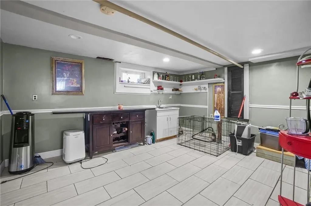 108 Perrin Avenue Pawtucket RI 02861