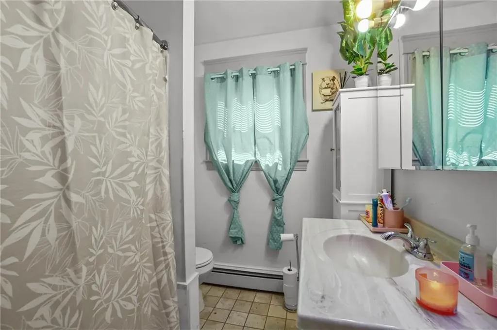 108 Perrin Avenue Pawtucket RI 02861