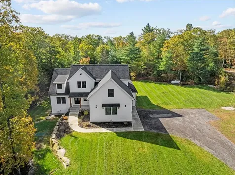 369 Huntinghouse Road Glocester RI 02857