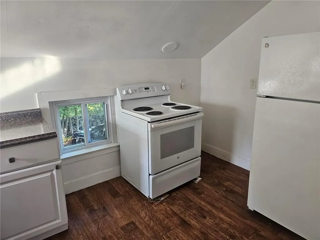25 East Avenue Westerly RI 02891