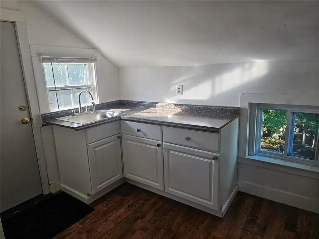 25 East Avenue Westerly RI 02891