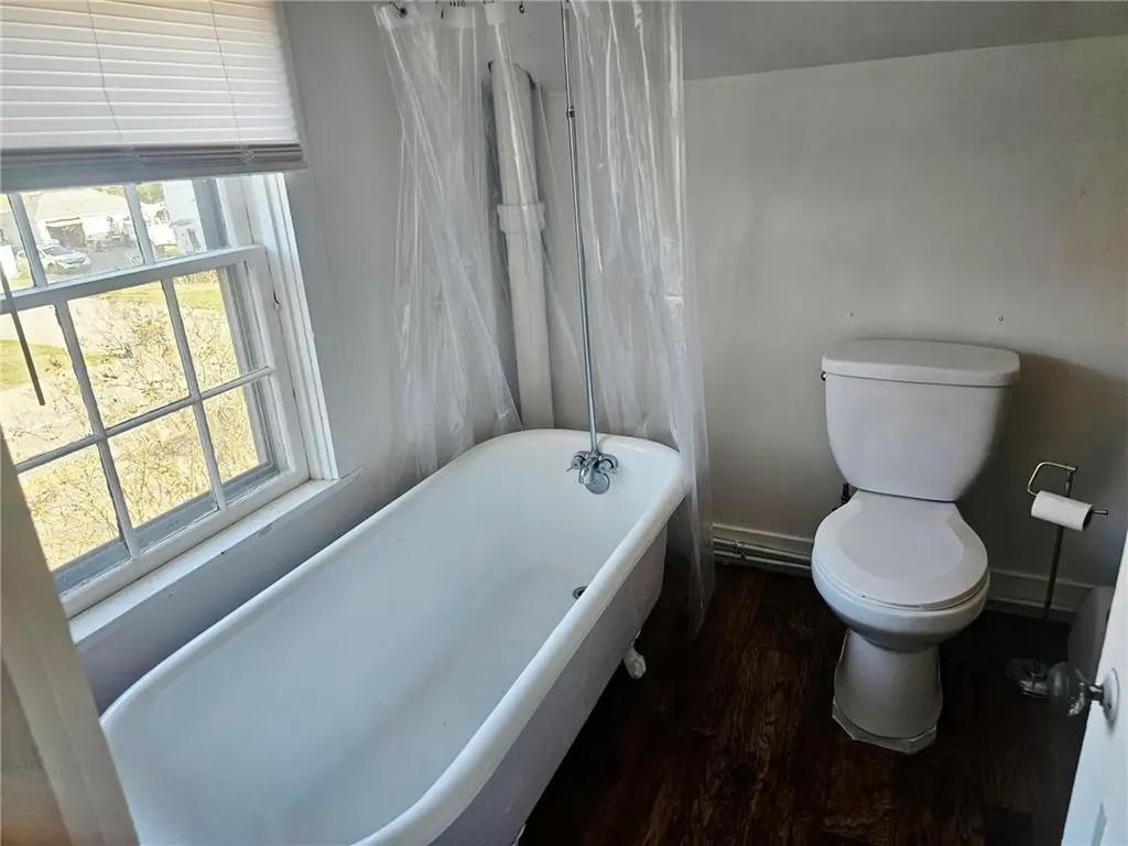25 East Avenue Westerly RI 02891