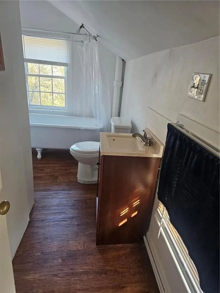 25 East Avenue Westerly RI 02891
