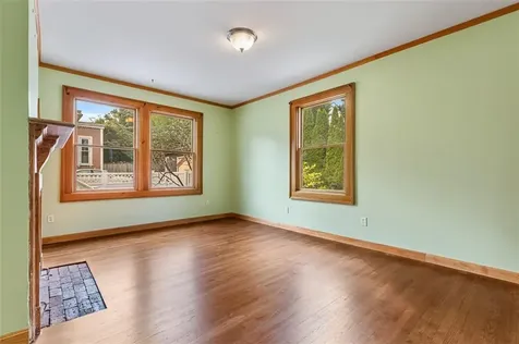 55 Hunter Avenue Newport RI 02840