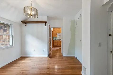 55 Hunter Avenue Newport RI 02840