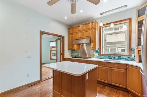 55 Hunter Avenue Newport RI 02840