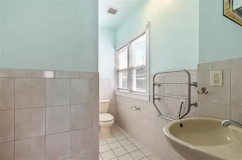 55 Hunter Avenue Newport RI 02840