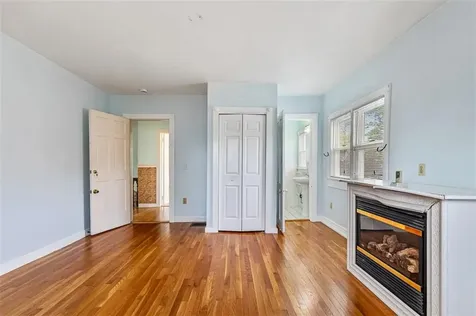 55 Hunter Avenue Newport RI 02840