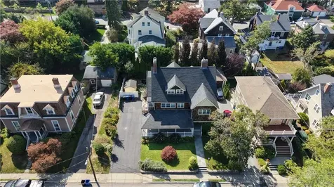 55 Hunter Avenue Newport RI 02840