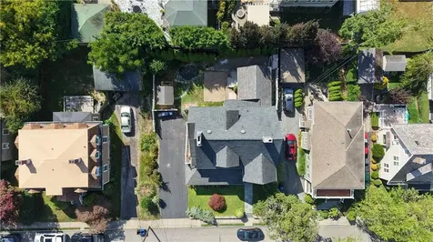 55 Hunter Avenue Newport RI 02840