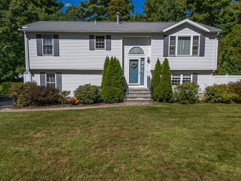 17 Wood Cove Drive Coventry RI 02816