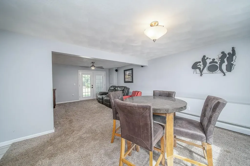 17 Wood Cove Drive Coventry RI 02816