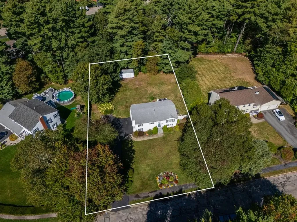 17 Wood Cove Drive Coventry RI 02816
