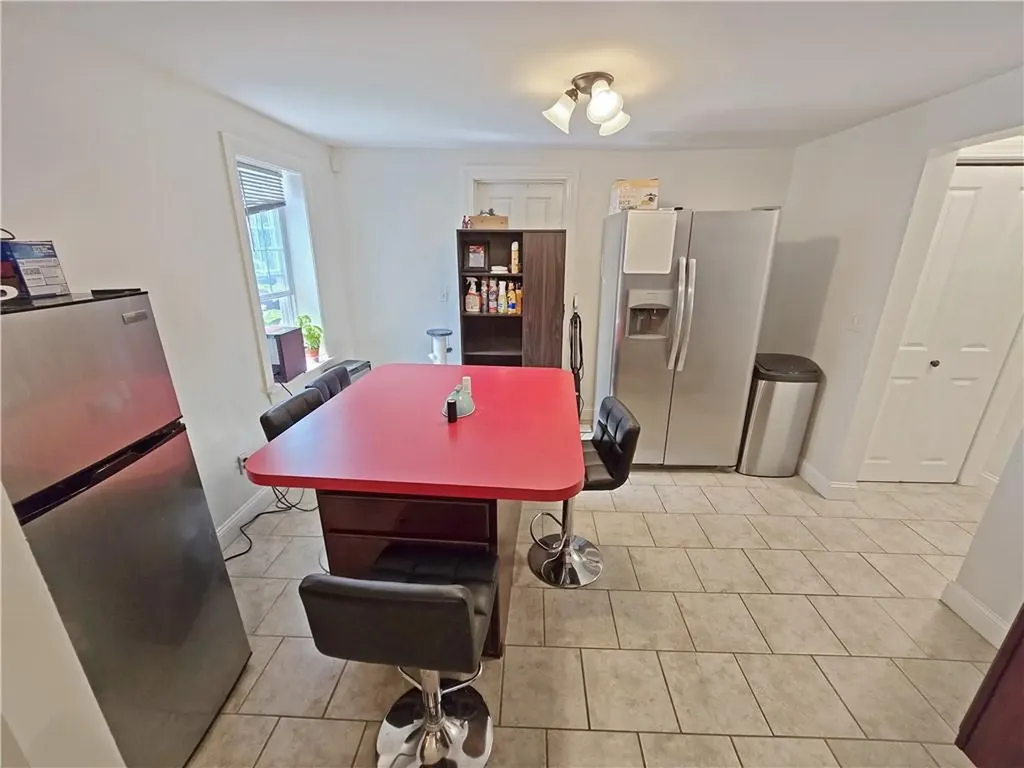 10 Sunapee Court Coventry RI 02816