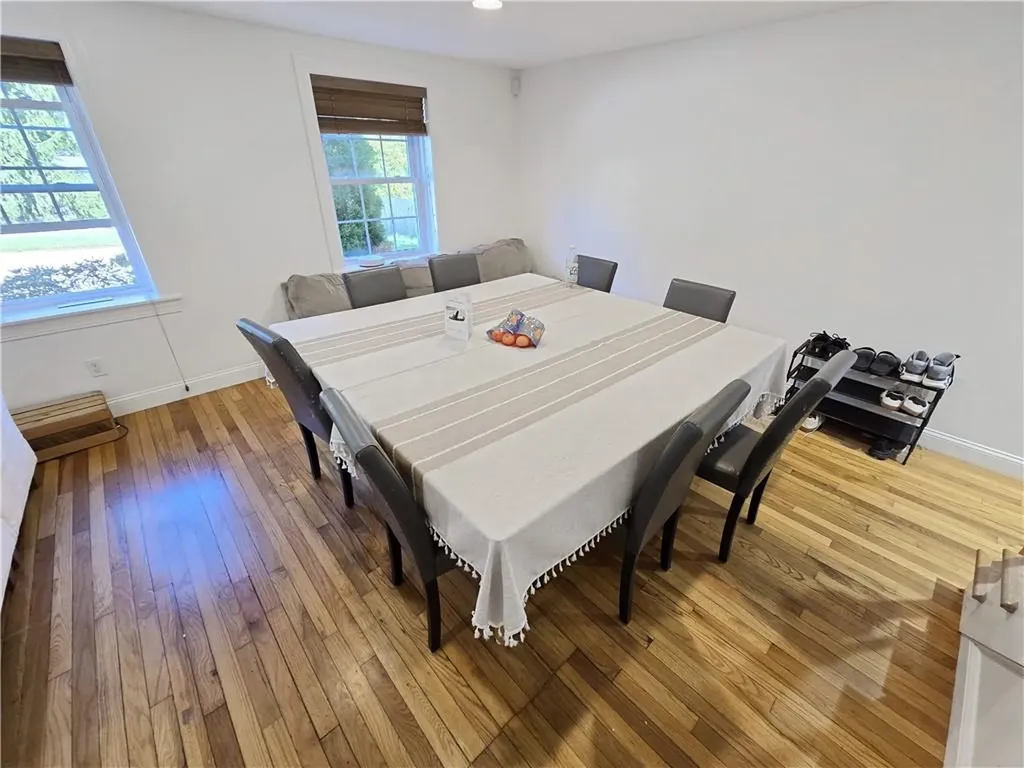 10 Sunapee Court Coventry RI 02816