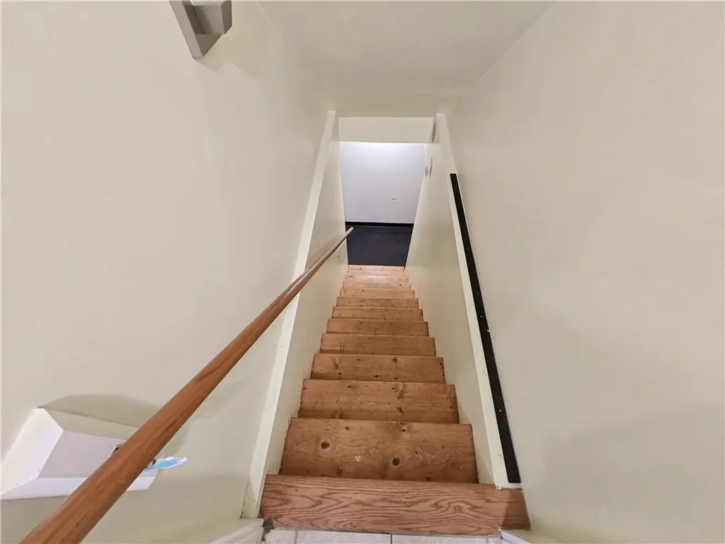 10 Sunapee Court Coventry RI 02816