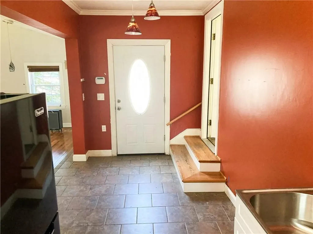 10 Sunapee Court Coventry RI 02816