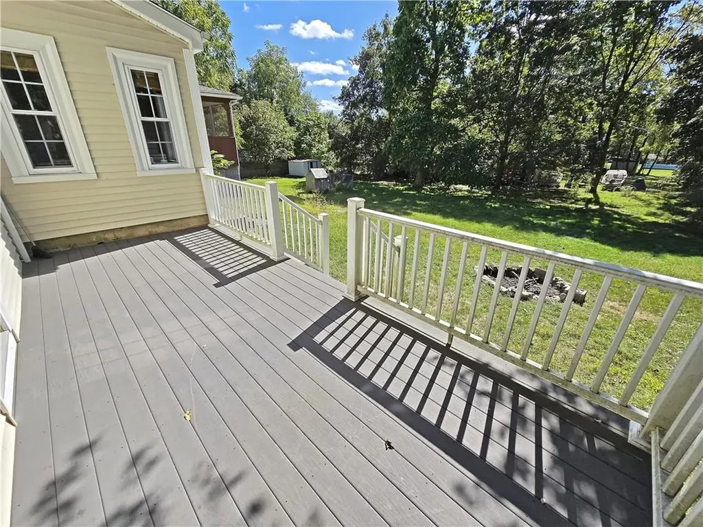 10 Sunapee Court Coventry RI 02816