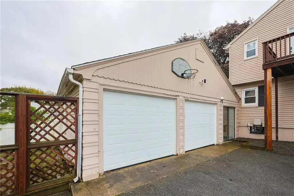 35 Malcolm Street North Providence RI 02904